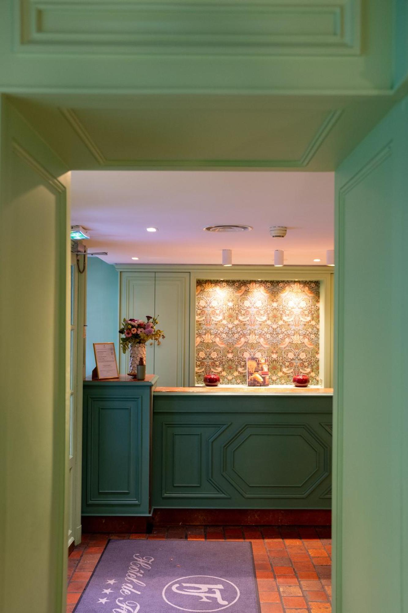 De Fleurie Hotel